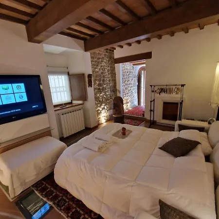 Holiday home Casa Papalino, Con Jacuzzi E Vista Sulle Colline Di Vinci *