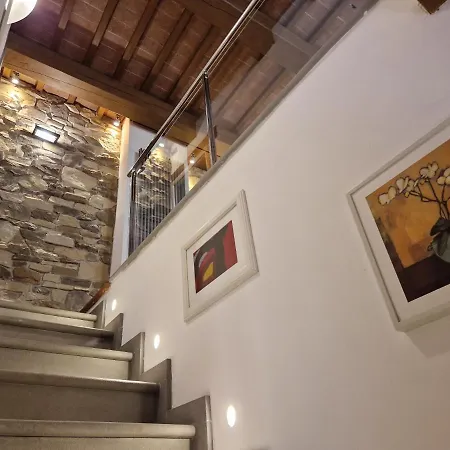 Holiday home Casa Papalino, Con Jacuzzi E Vista Sulle Colline Di Vinci *
