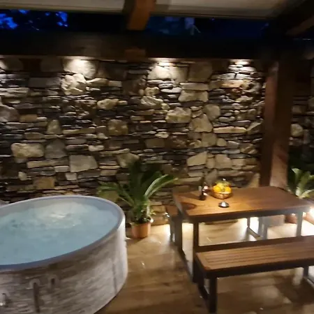 Casa Papalino, Con Jacuzzi E Vista Sulle Colline Di Vinci Larciano