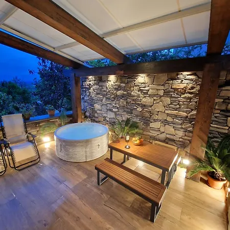 Holiday home Casa Papalino, Con Jacuzzi E Vista Sulle Colline Di Vinci