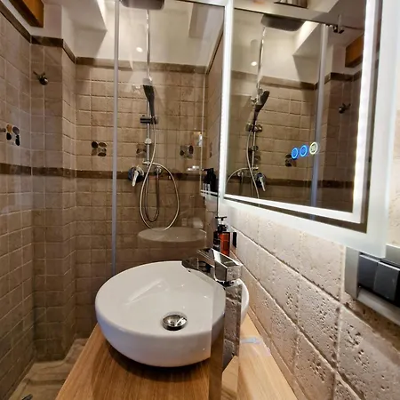 Casa Papalino, Con Jacuzzi E Vista Sulle Colline Di Vinci Holiday home *