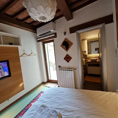 Holiday home Casa Papalino, Con Jacuzzi E Vista Sulle Colline Di Vinci