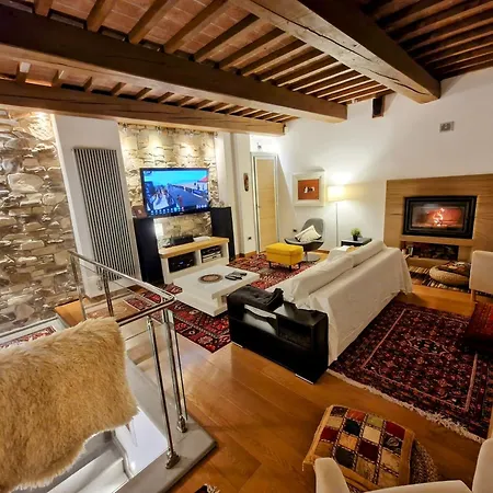 Holiday home Casa Papalino, Con Jacuzzi E Vista Sulle Colline Di Vinci