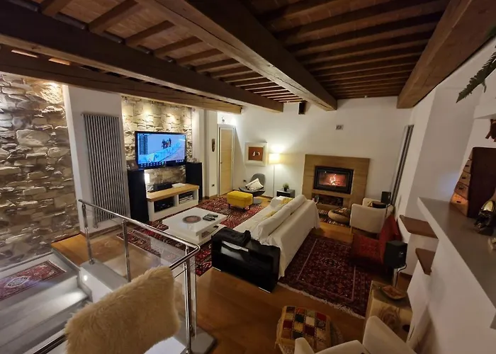 Casa Papalino, Con Jacuzzi E Vista Sulle Colline Di Vinci Hébergement de vacances Larciano