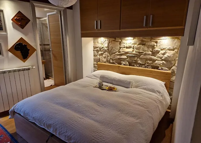 Casa Papalino, Con Jacuzzi E Vista Sulle Colline Di Vinci Hébergement de vacances