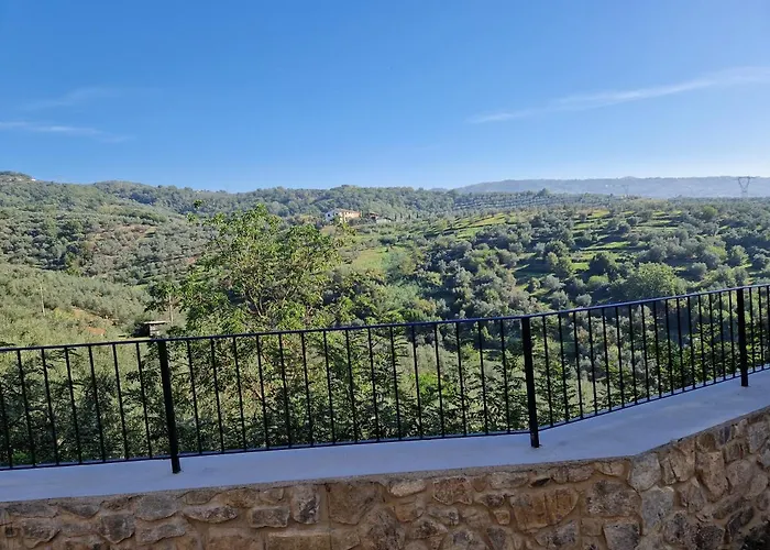 Casa Papalino, Con Jacuzzi E Vista Sulle Colline Di Vinci Hébergement de vacances *