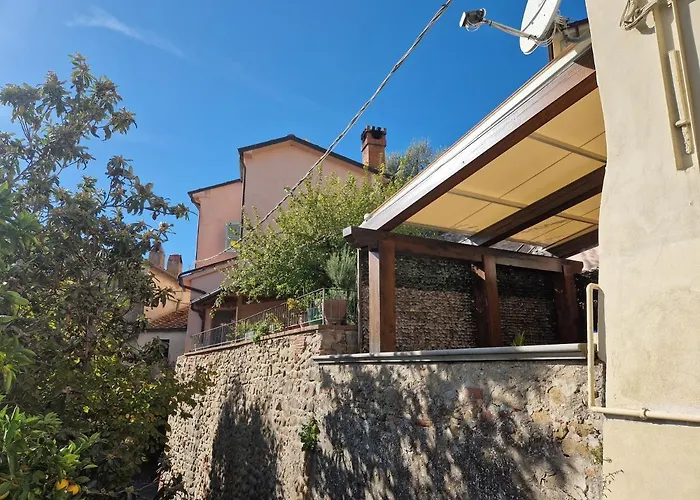 Hébergement de vacances Casa Papalino, Con Jacuzzi E Vista Sulle Colline Di Vinci Larciano