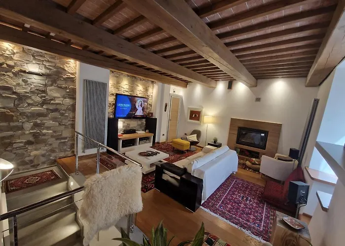 Casa Papalino, Con Jacuzzi E Vista Sulle Colline Di Vinci Hébergement de vacances Larciano